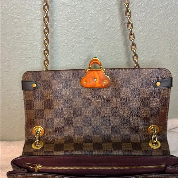 Louis Vuitton elegant purse 10 x 4 x 7 - Picture 8 of 16